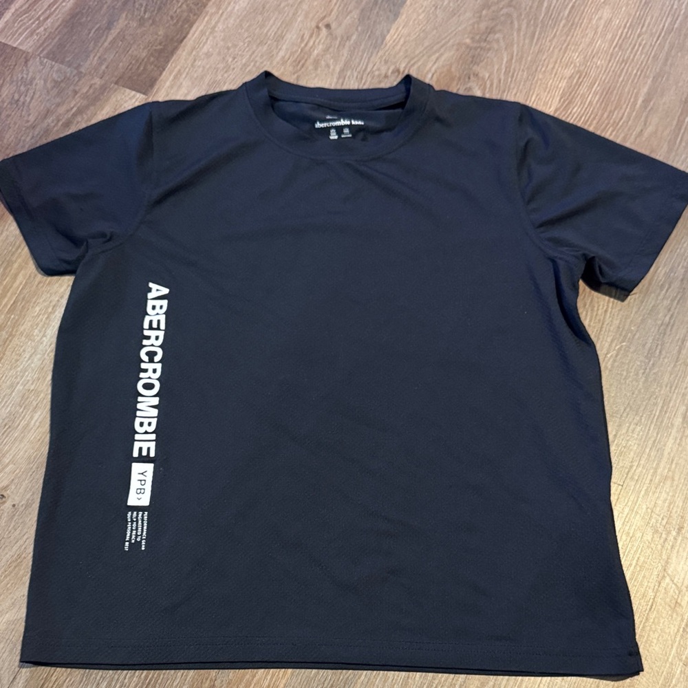 Abercrombie & Fitch Kids Black Graphic Tee